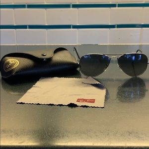 RayBans ! No scratches Pristine